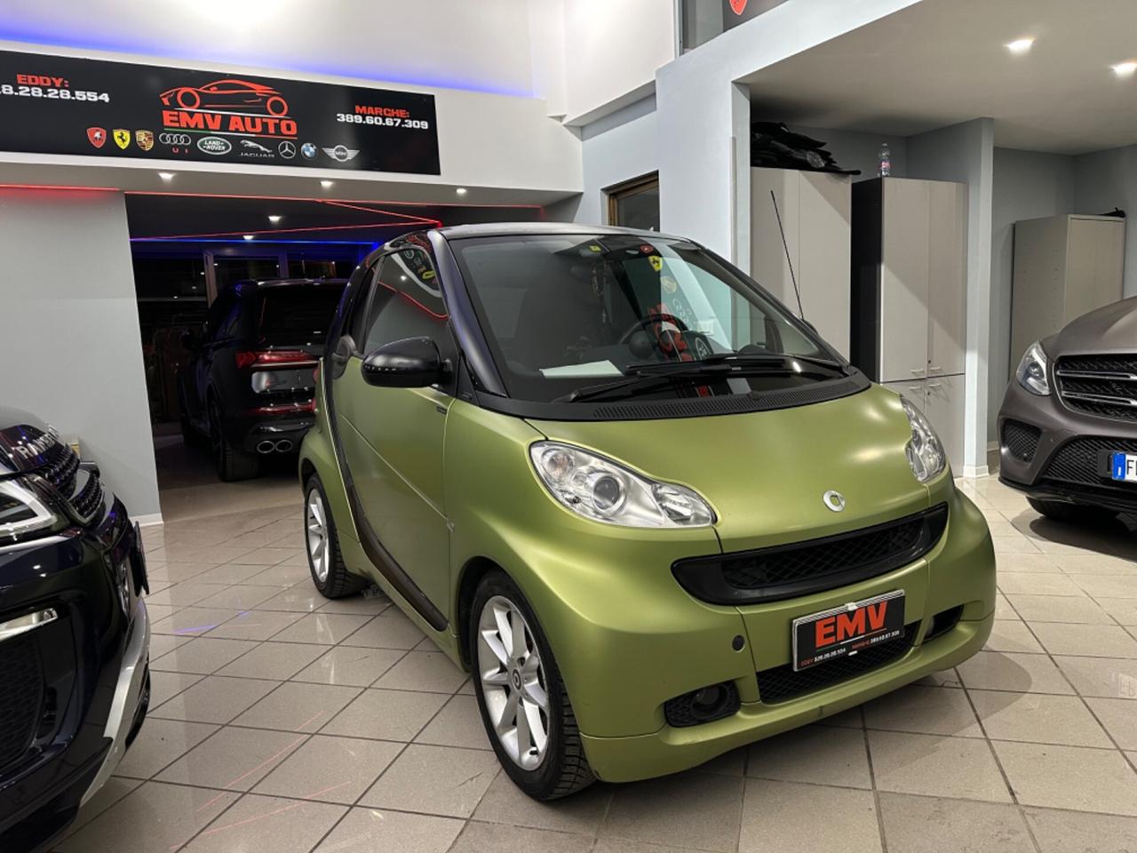 Smart ForTwo 1000 52 kW MHD coupé pure