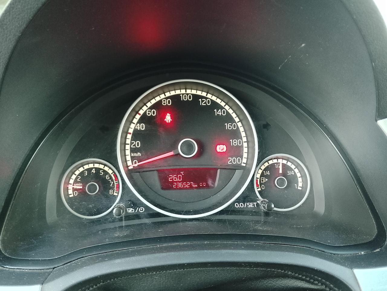 Volkswagen up 1.0 tutta tagliandata full optional