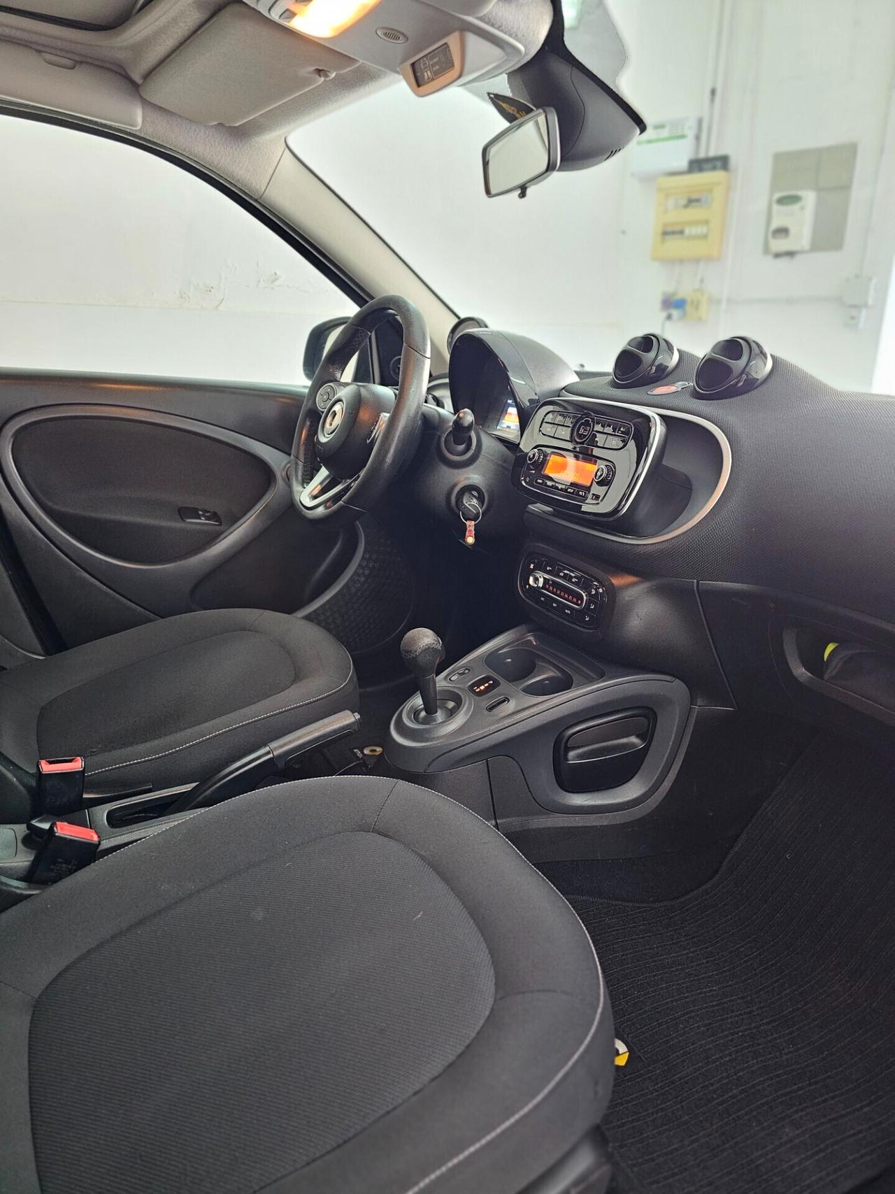 Smart ForFour 70 1.0 twinamic Passion