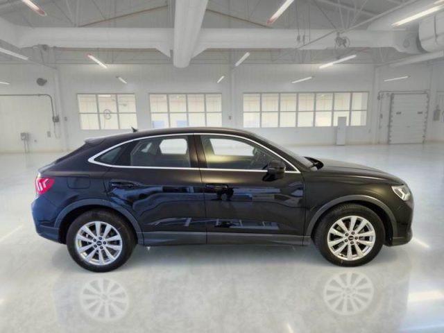 AUDI Q3 SPB 35 TDI quattro S tronic Business Plus