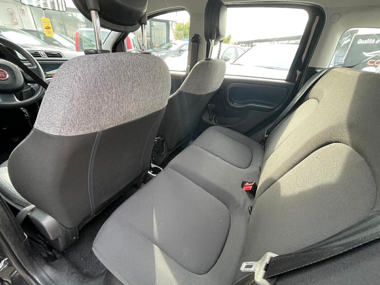 FIAT PANDA 1.0 HYBRID 2021 TOTAL BLACK