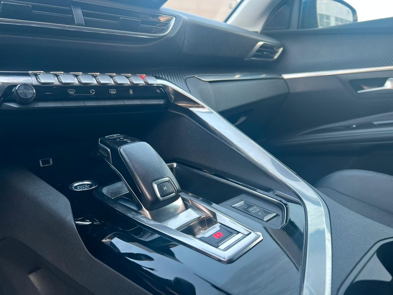 Peugeot 5008 BlueHDi 130 S&S EAT8 Allure 7 posti