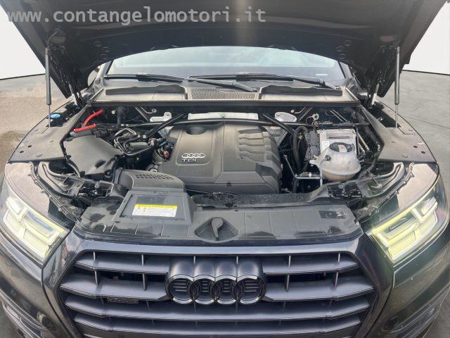 AUDI Q5 40 TDI quattro S tronic S line plus