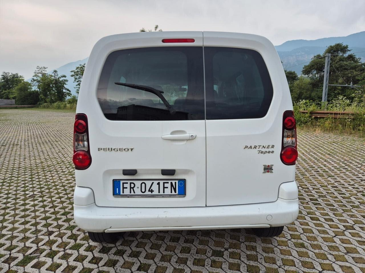 Peugeot Partner Tepee 4x4 Active Traction Control
