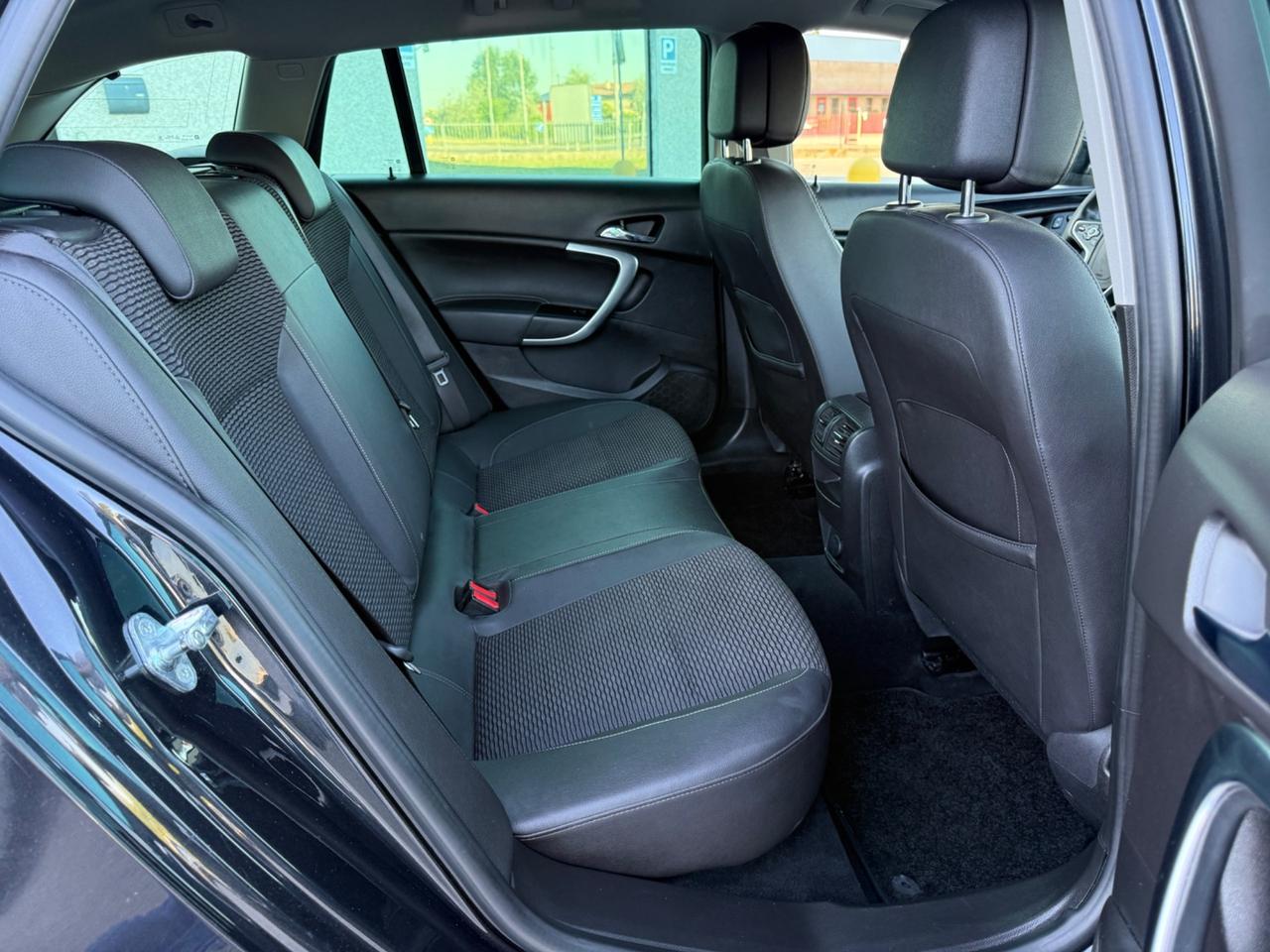 Opel Insignia 1.6 CDTI 136CV Sports Tourer aut. Cosmo Business