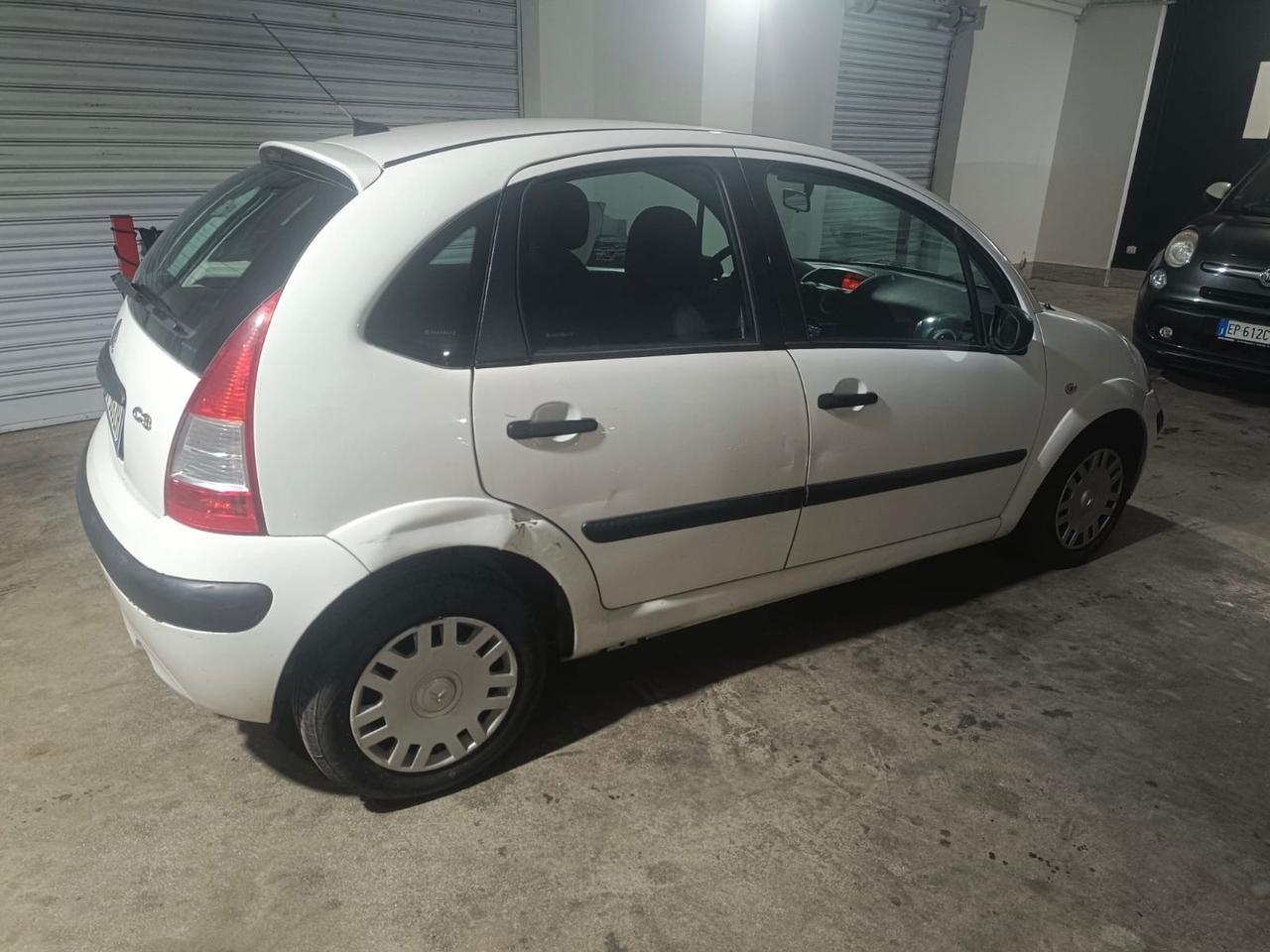Citroen C3 1.1 airdream Gold by Pinko