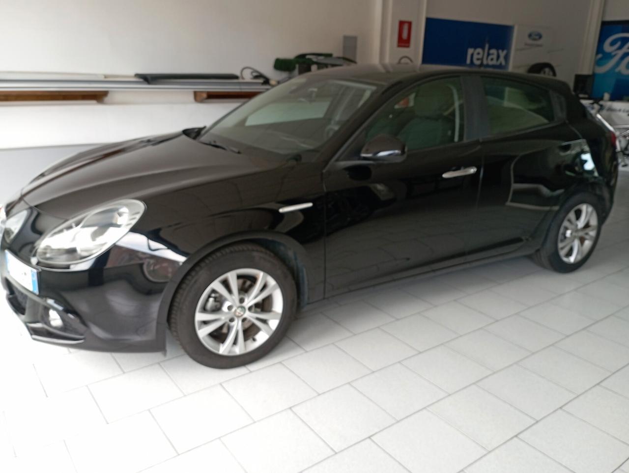 Alfa Romeo Giulietta 1.6 JTDm-2 120 CV Distinctive