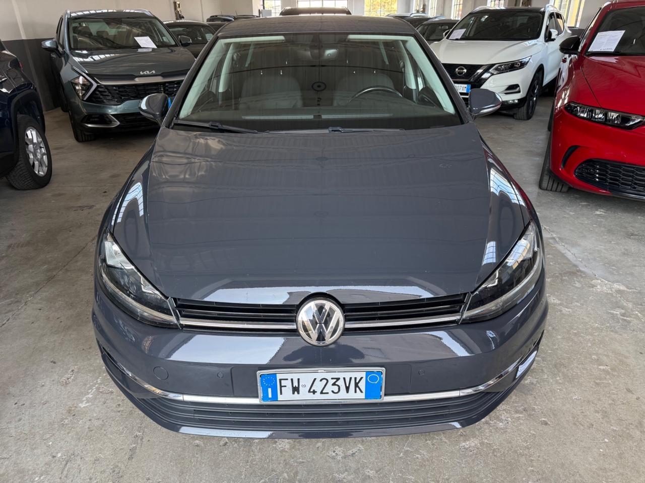 Volkswagen Golf 1.0 TSI 110 CV DSG 5p. Business BlueMotion Technology