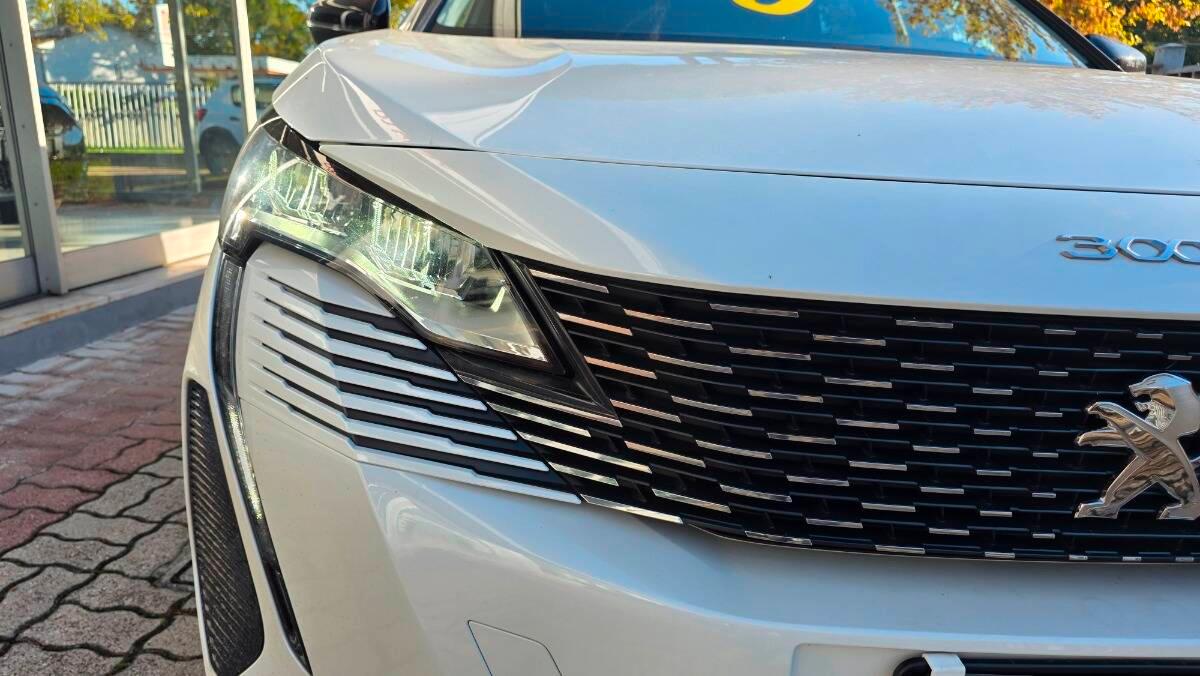Peugeot 3008 II 1.6 hybrid phev Allure Pack 225cv e-eat8