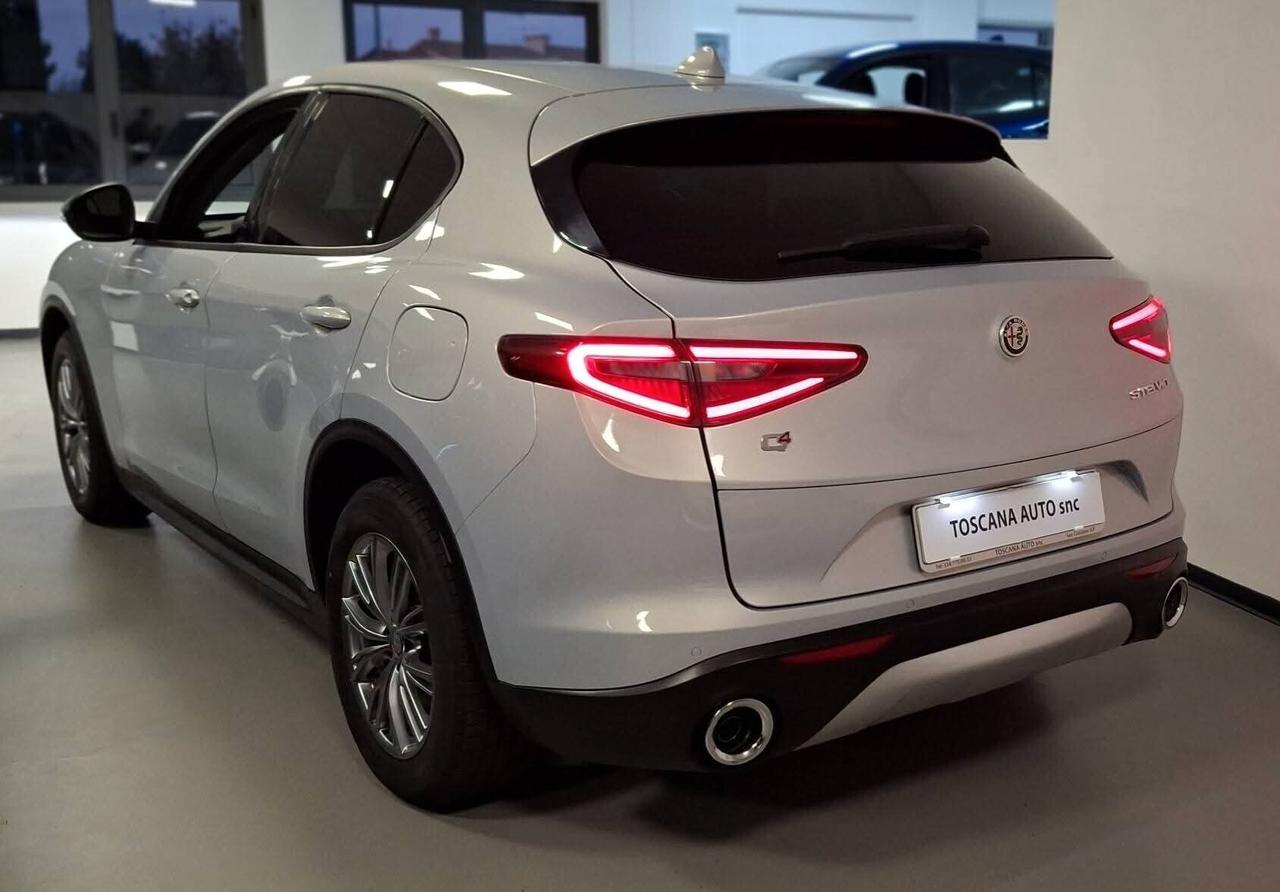Alfa Stelvio 2.2 Turbodiesel 190 CV AT8 Q4 Business