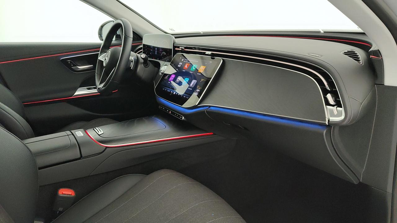 Mercedes-Benz E SW 220 d Advanced auto