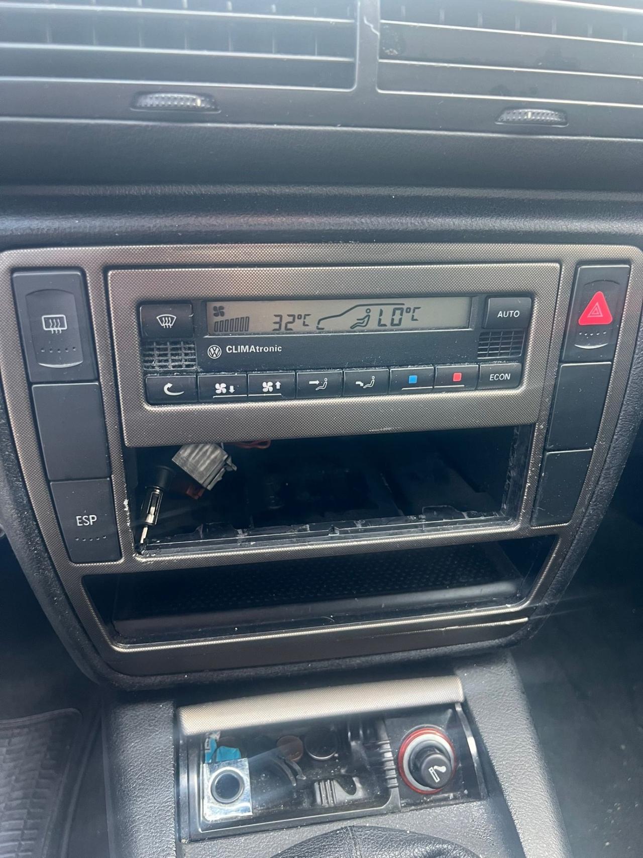 Volkswagen Passat 1.9 TDI/130 CV