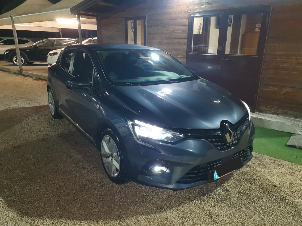 Renault Clio Hybrid E-Tech 140 CV 5 porte Business