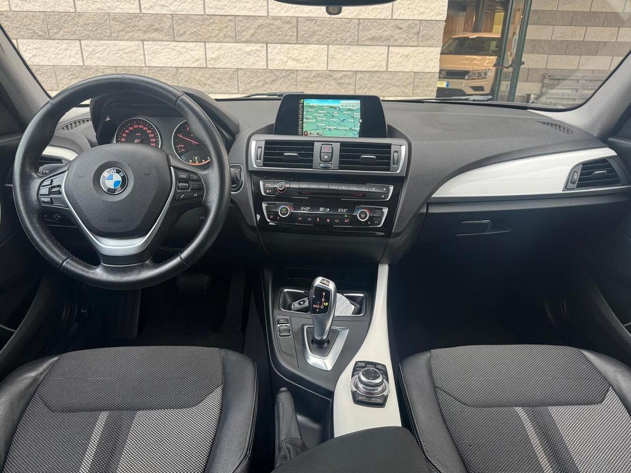Bmw 116 116d 5p. Urban