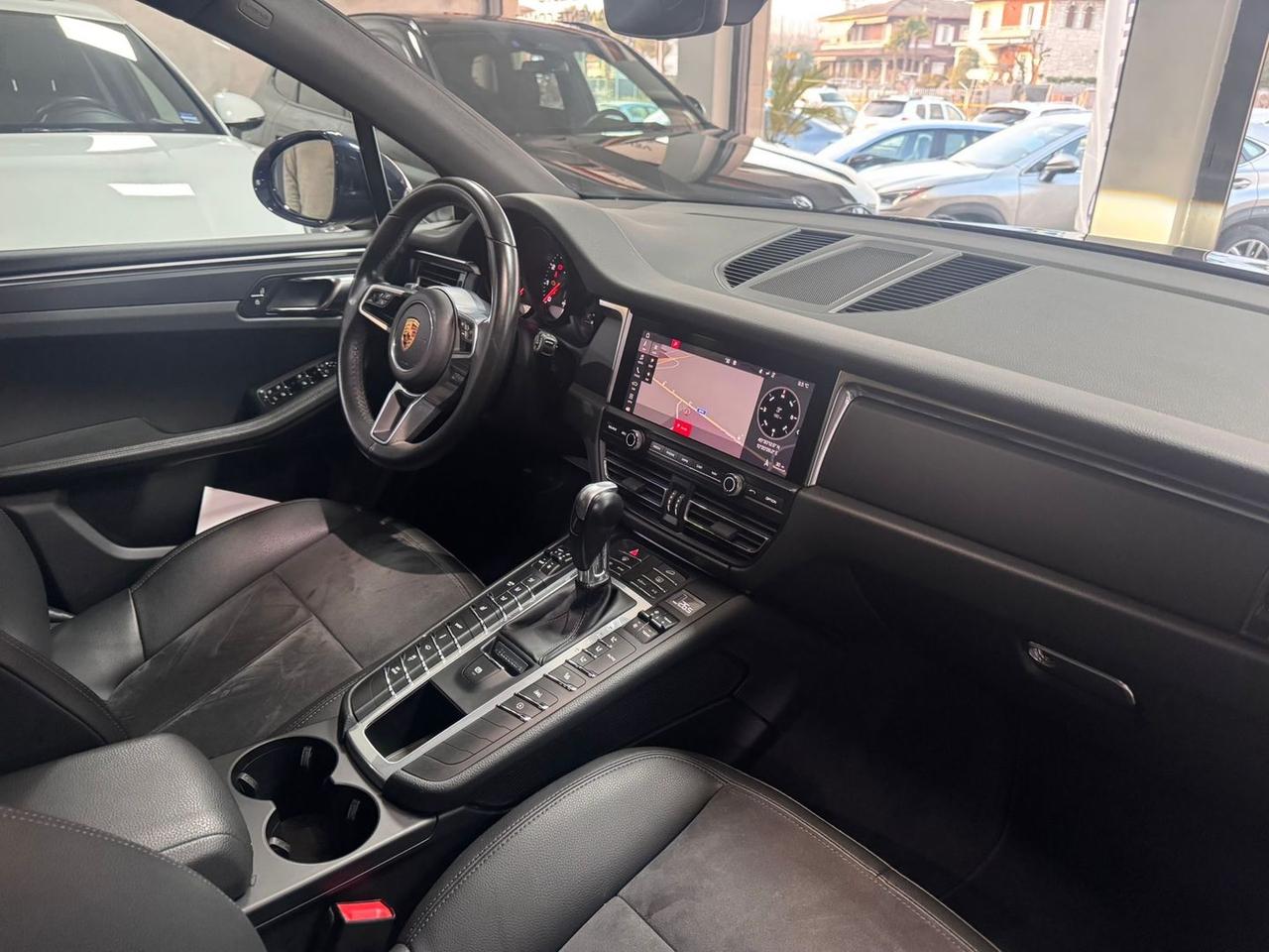 Porsche Macan 2.0 TETTO GANCIO #9133