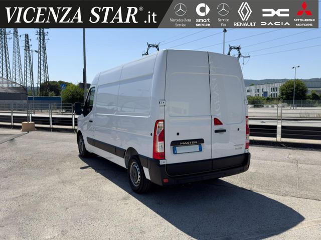 RENAULT Master T35 2.3 dCi 135 L2-H2 Furgone Ice