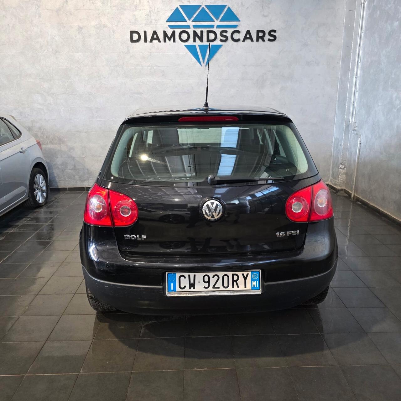 Volkswagen Golf 1.6 BENZINA NEOPATENTATI