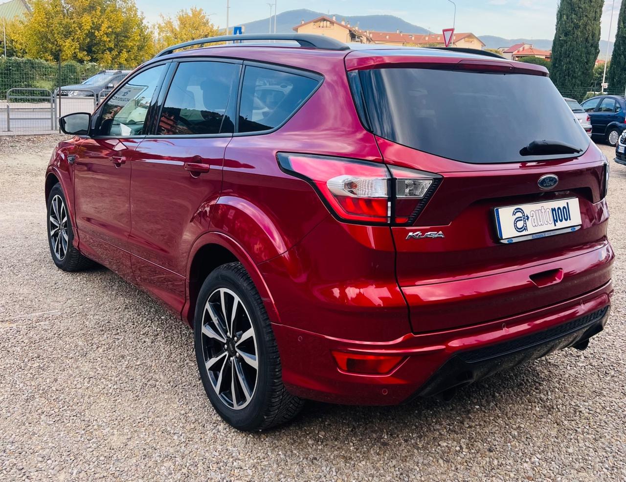 Ford Kuga 1.5 EcoBoost 120 CV S&S 2WD ST-Line