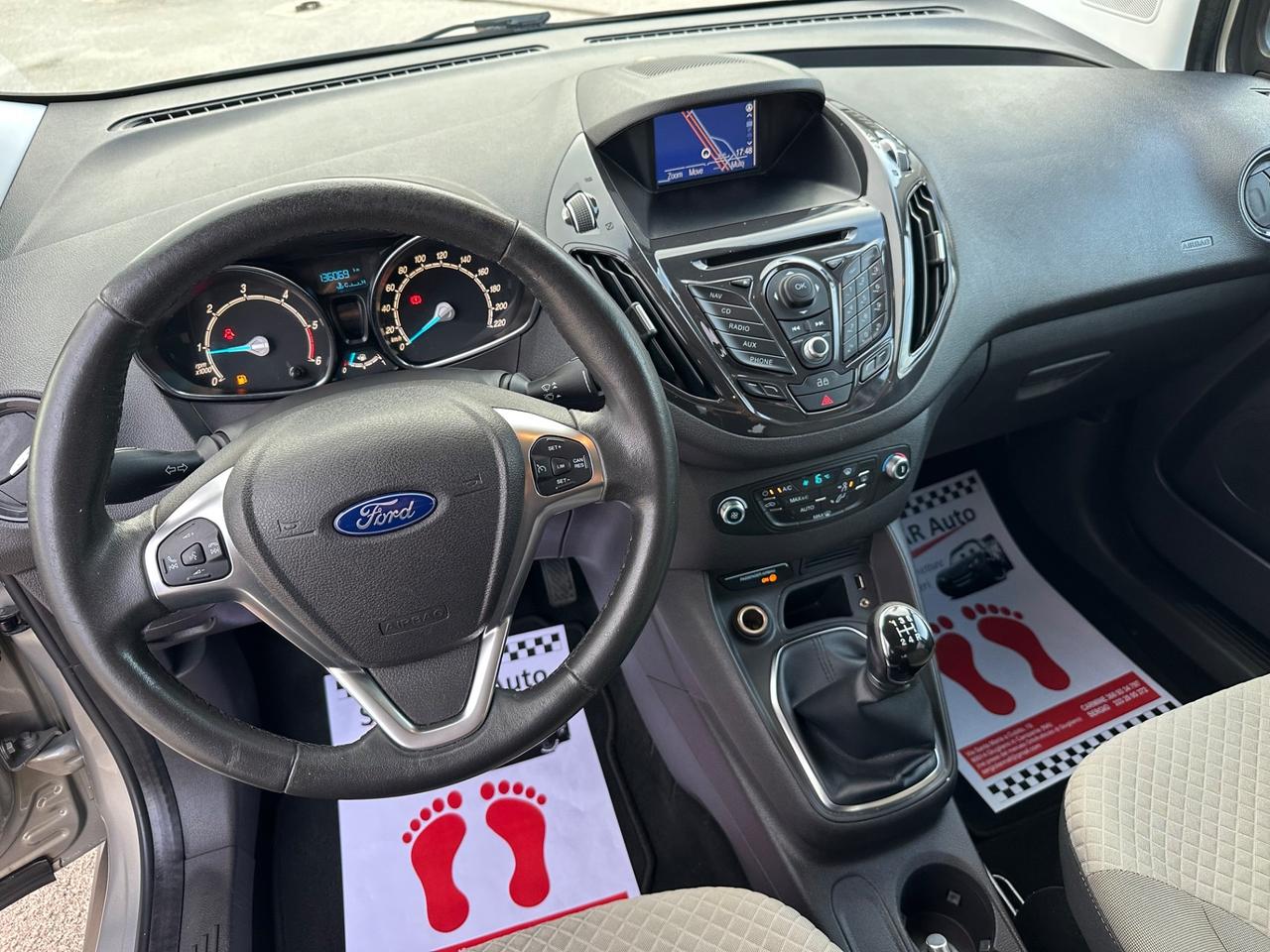 Ford Tourneo Courier 2015 1.6 TDCI 95 CV Titanium XFETTA