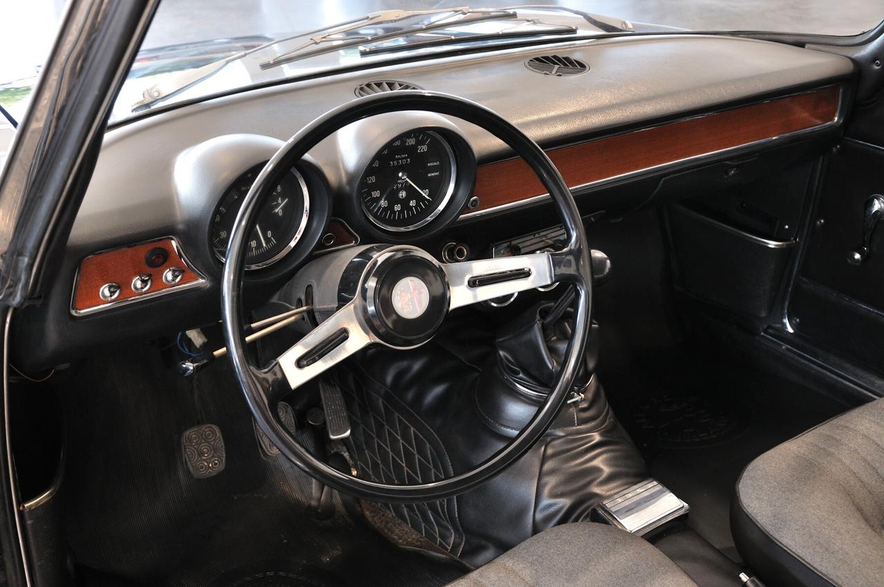 Alfa Romeo GT 1300 Junior ASI Oro conservata