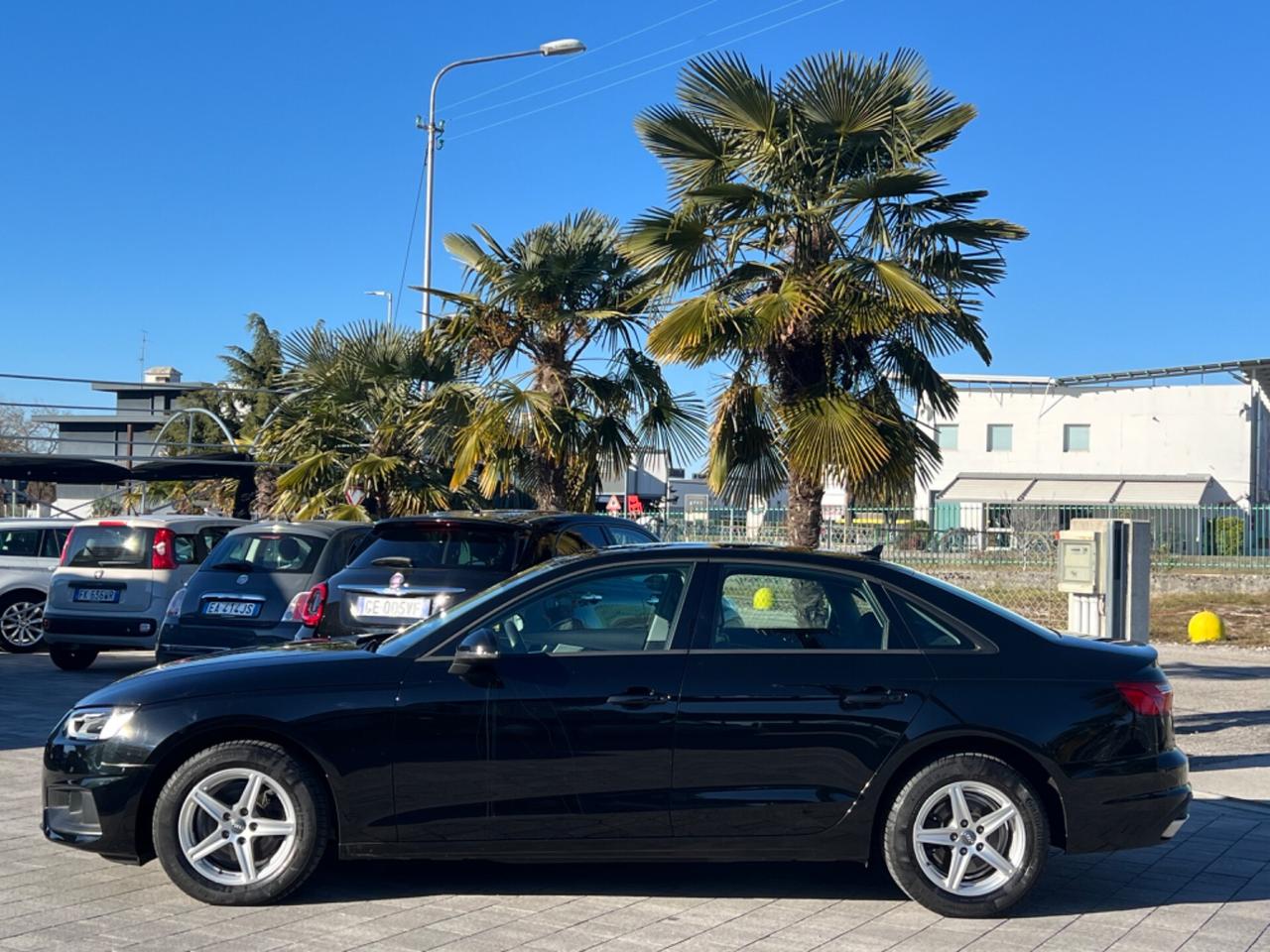 Audi A4 40 TDI S tronic Berlina FINANZIABILE