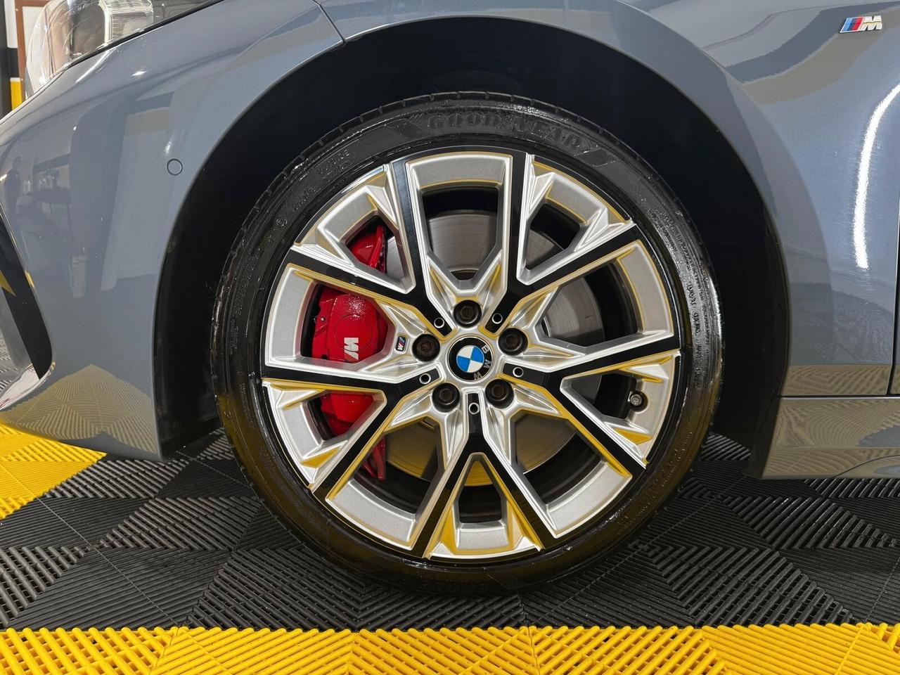 Bmw 118 118d 5p. Msport