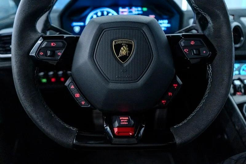Lamborghini Huracàn Performante 5.2 V10 NOLEGGIO LUNGO TERMINE - LEASING FULL INCLUSIVE