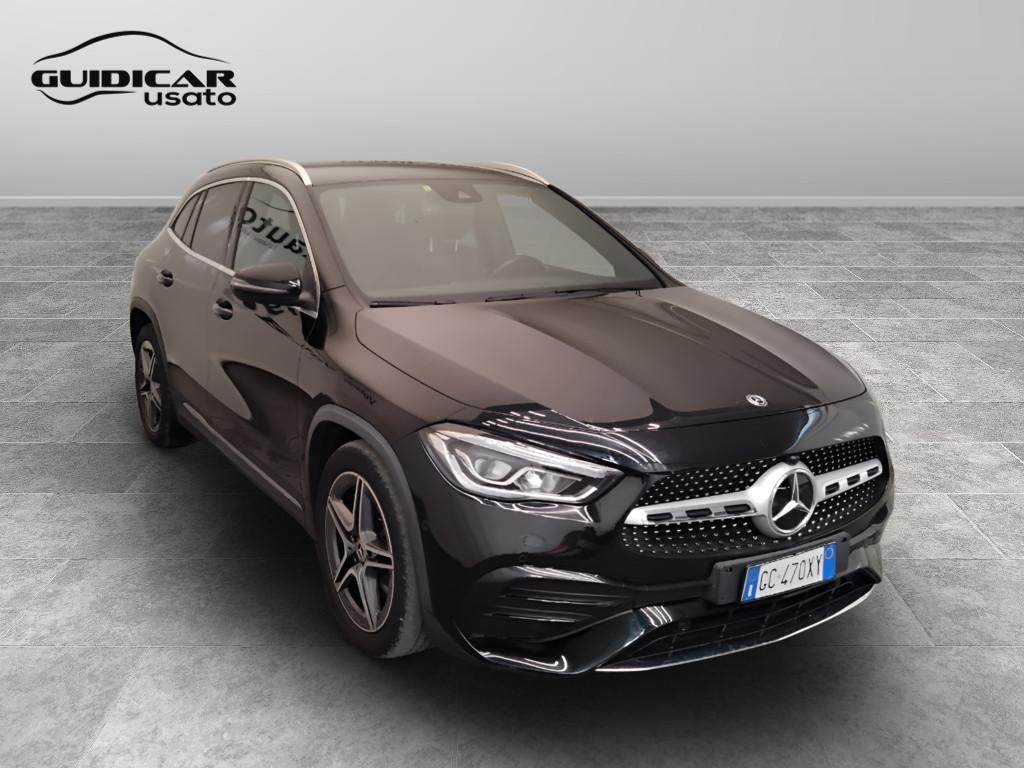 Mercedes-Benz GLA-H247 2020 - GLA 200 d Premium 4matic auto