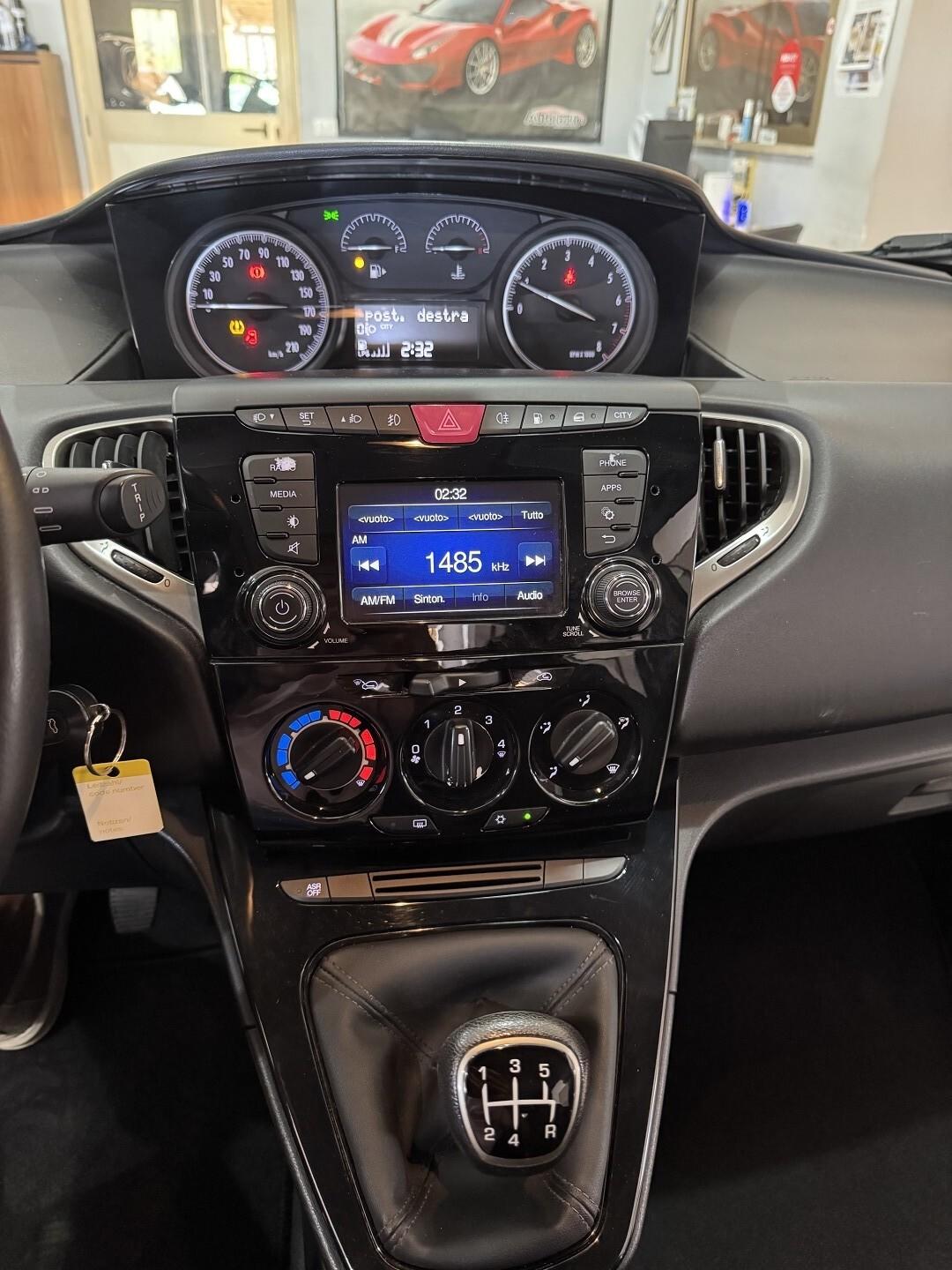 LANCIA New Ypsilon GPL 1.2 Ecochic