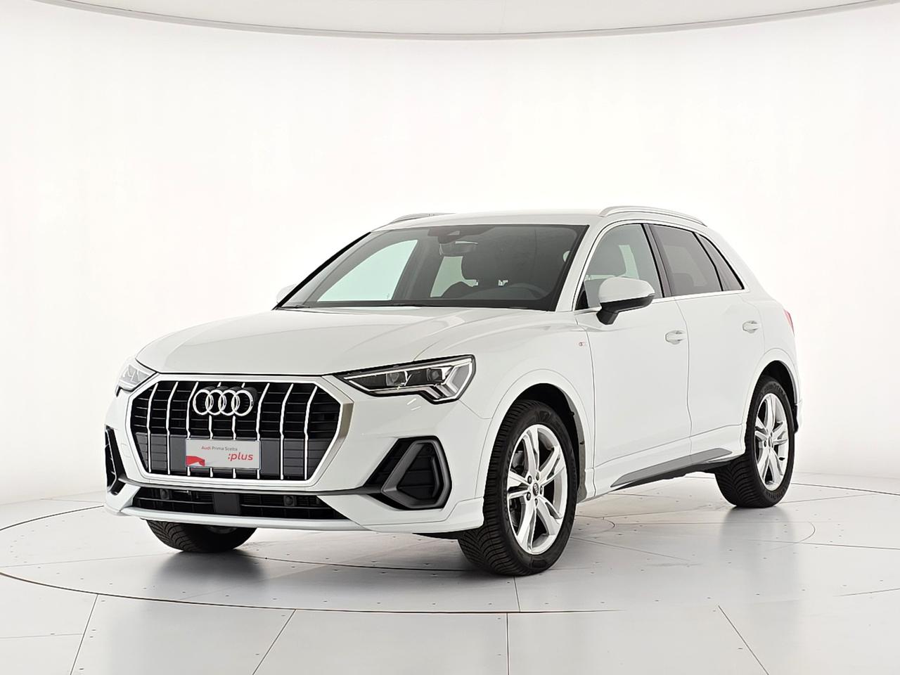 Audi Q3 35 2.0 tdi s line edition s-tronic