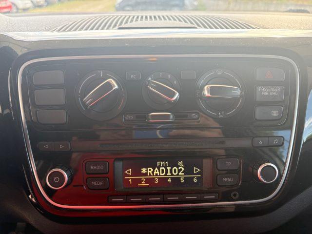 VOLKSWAGEN up! 1.0 75 CV 3 porte high up! OK NEOPATENTATI POCHI C