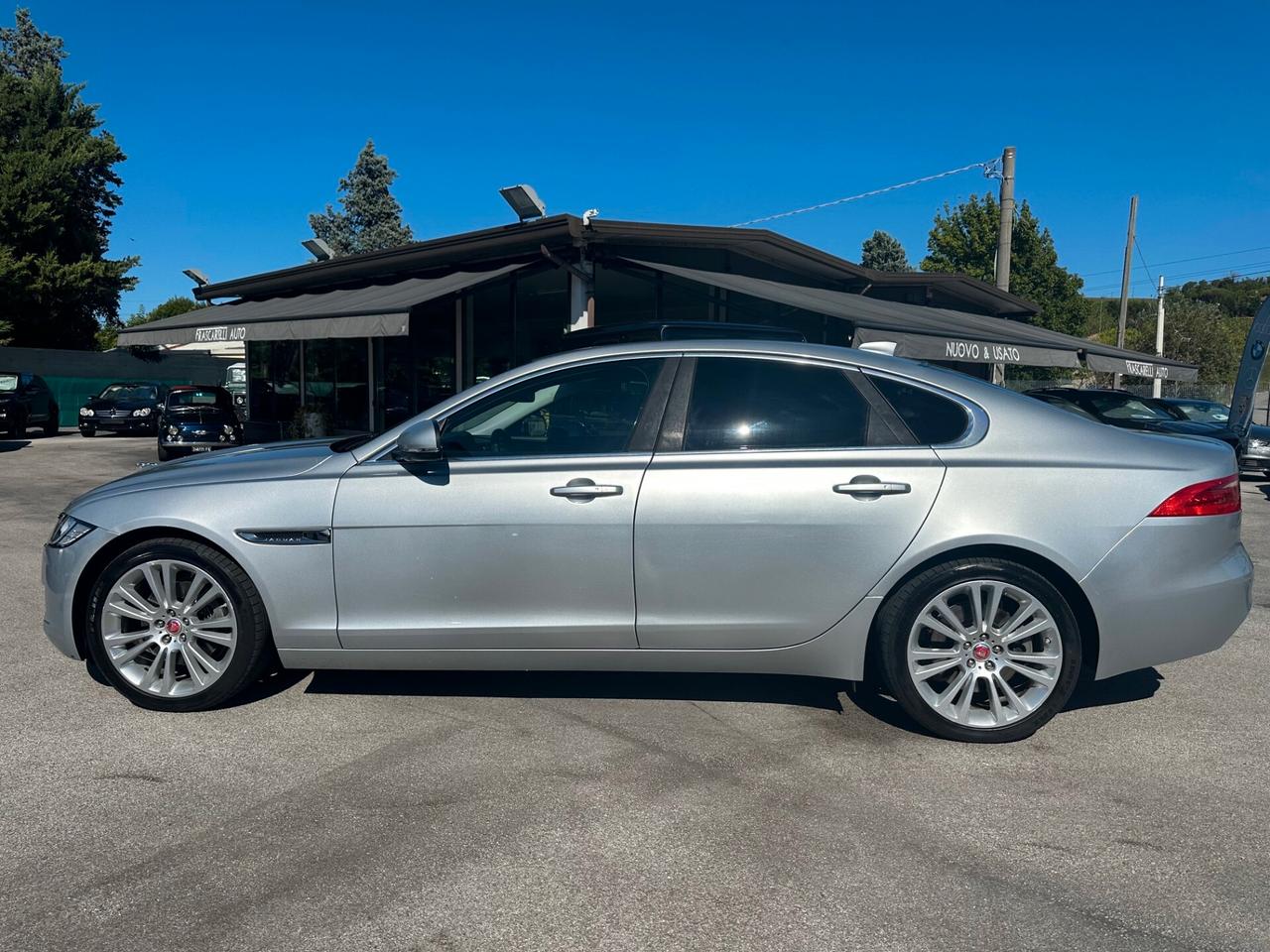 Jaguar XF 2.0 D 180 CV Prestige /NAVI/PELLE/CAMERA/FULL