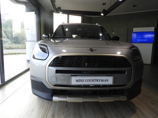 MINI Mini C Favoured Countryman