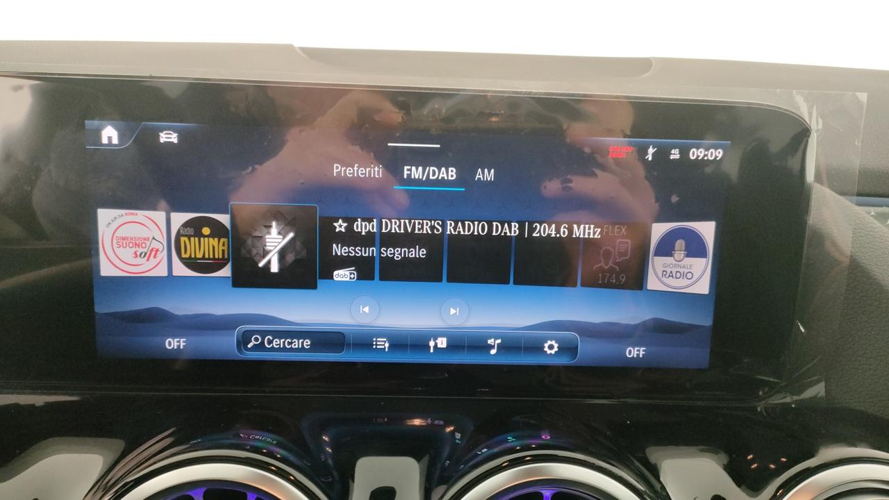 Mercedes-Benz GLA 200 d automatic