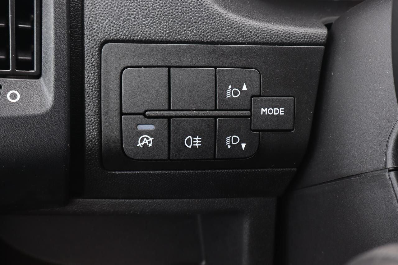 PEUGEOT BOXER 435 L3 2.2 BLUEHDI 140 CV PEDANA IDRAULICA DHOLLANDIA