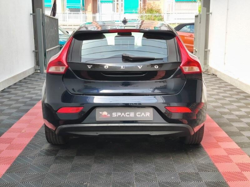 VOLVO V40 (2012-2020) V40 D2 Kinetic