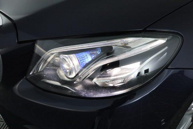MERCEDES-BENZ CLA sse E Coupé E 220 d 4Matic AMG-Line/Premium