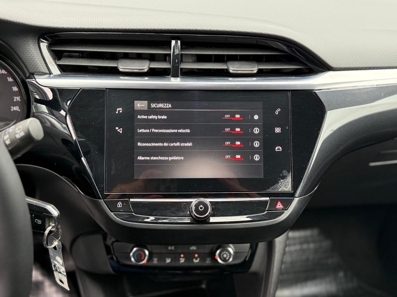 Opel Corsa 1.2 Edition