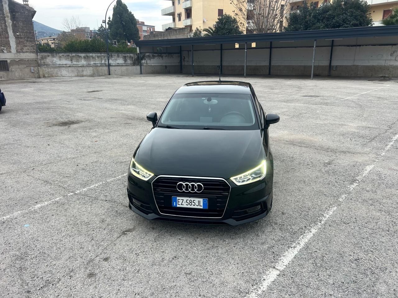 Audi A1 1.4 TDI ultra S tronic line