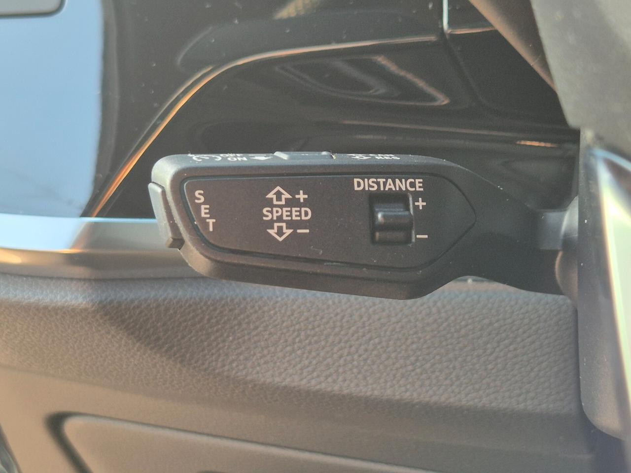 Audi Q3 40 TFSI quattro S tronic line edition