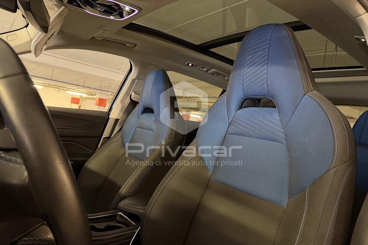 LYNK&CO 01 PHEV