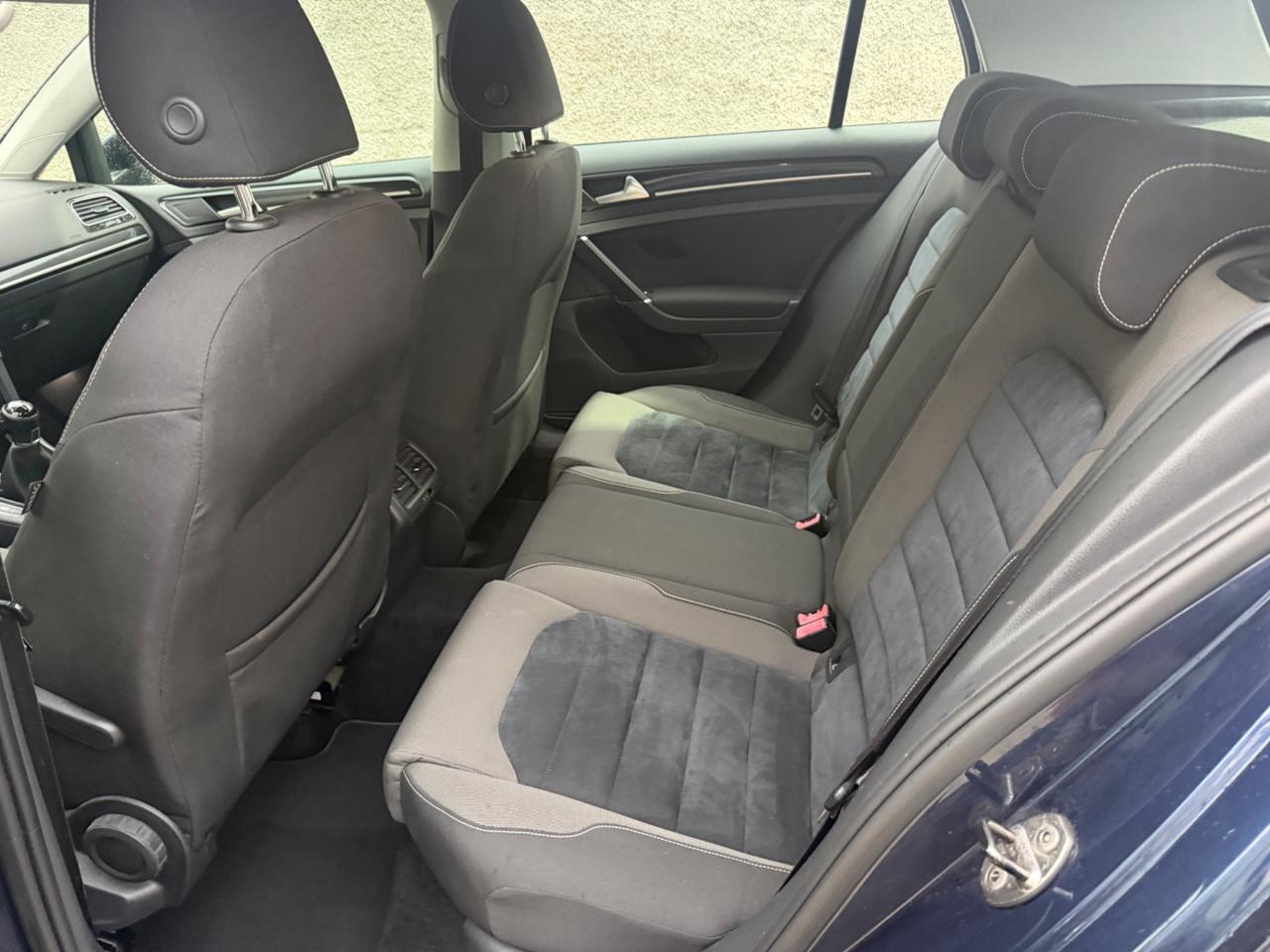 VW GOLF 7 R-LINE 1.6TDI GANCIO TRAINO 1500kg