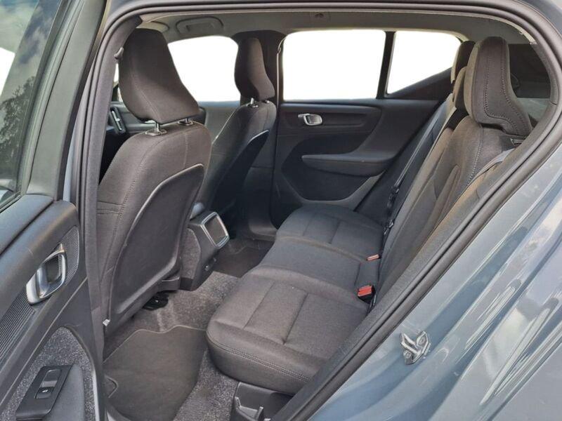 Volvo XC40 D3 150 CV AWD Automatica NAVI LED Business