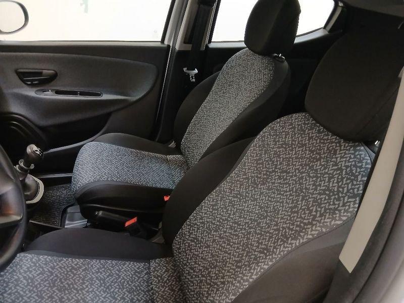 Lancia Ypsilon 1.2 Silver Gpl 69cv