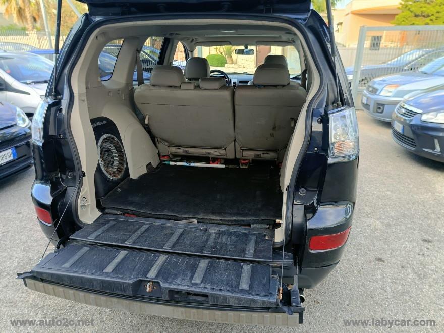 MITSUBISHI Outlander 2.0 DI-D Intense DPF