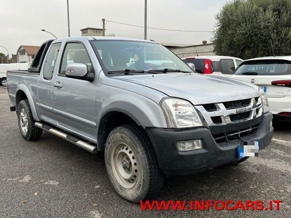 ISUZU D-Max 3.0 TD cat 4WD Pick-up LS AUTOCARRO