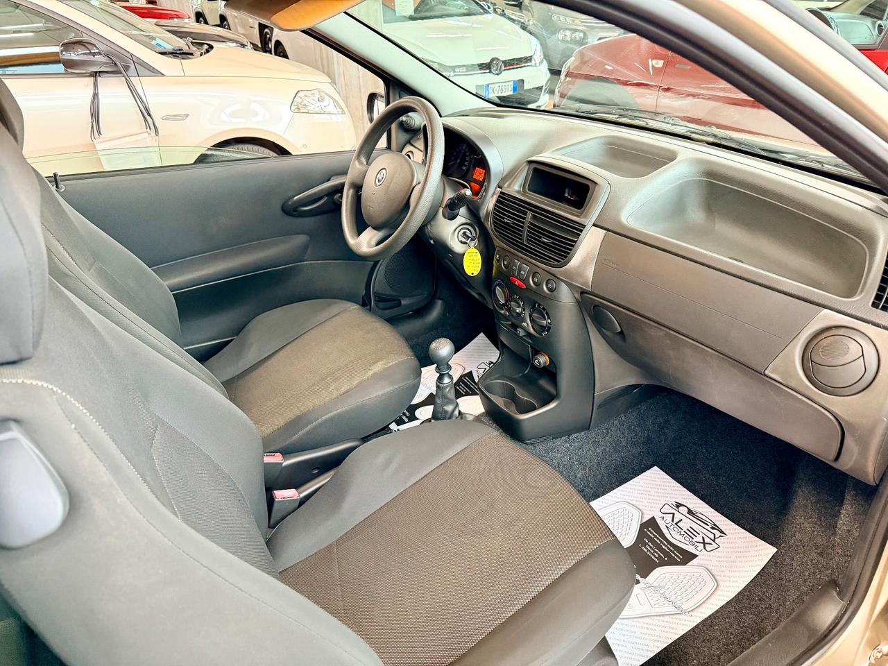 Fiat Punto 1.2benzina 60cv solo 37.000km