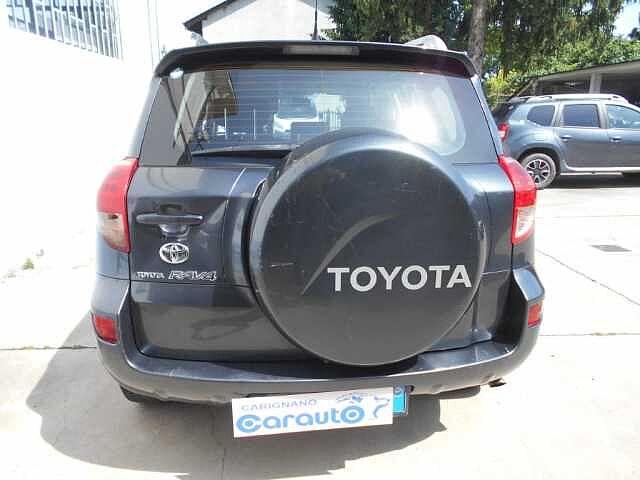 Toyota RAV4 2.2 D-4D 136 CV Sol