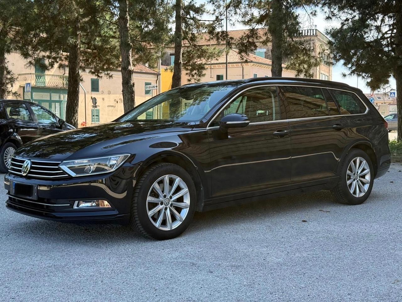 Volkswagen Passat Variant 1.6 TDI Trendline BlueMotion Technology