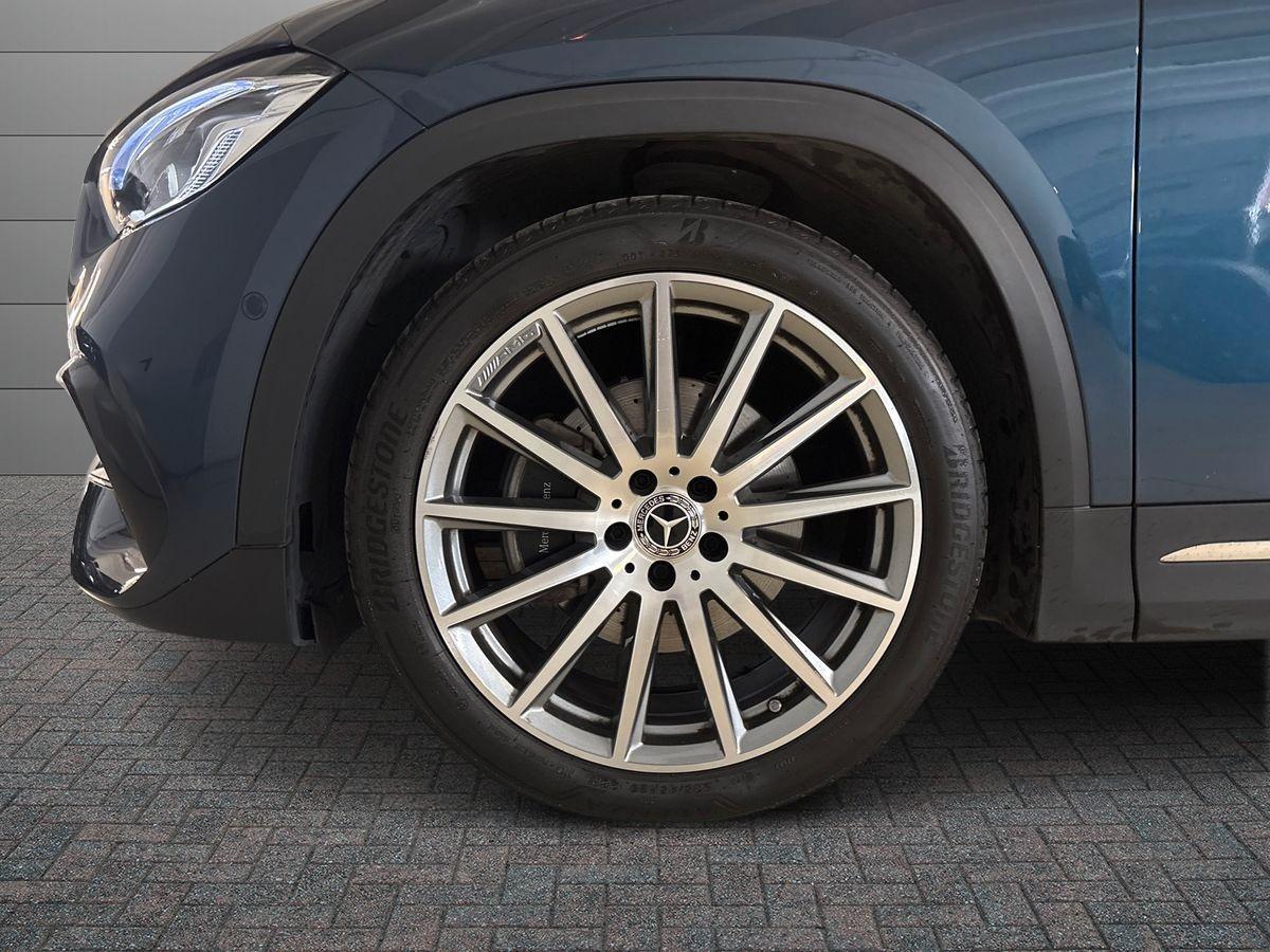 Mercedes-Benz GLA 200 d Premium 4matic auto